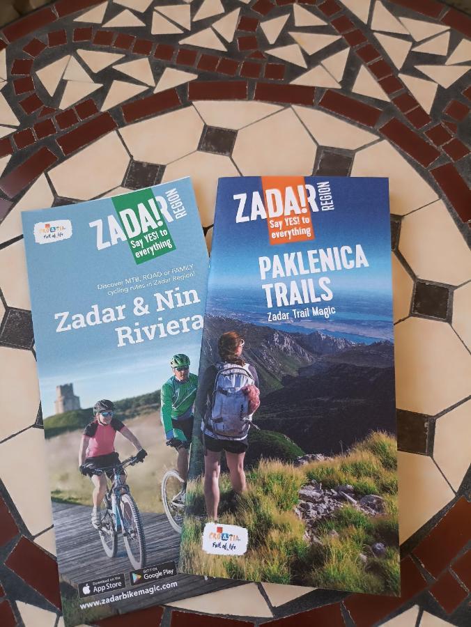 Appartamento Apartman Lara Zara Esterno foto
